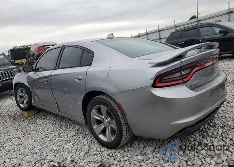 2015 Dodge Charger Sxt z USA, uszkodzony, nr VIN 2C3CDXHG5FH824614